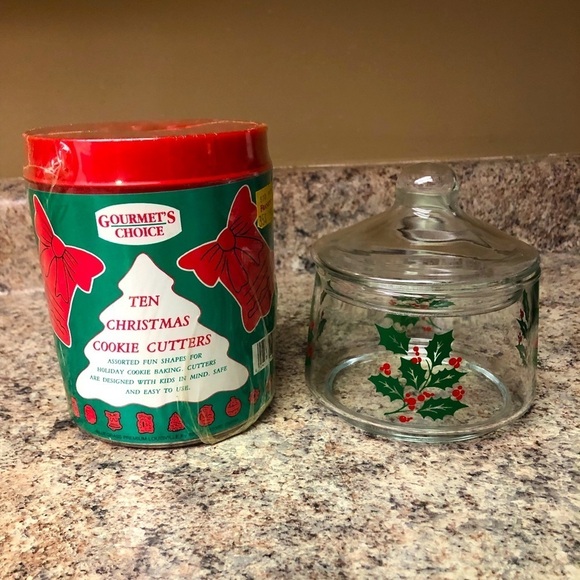 Vintage Christmas Set - Picture 1 of 6